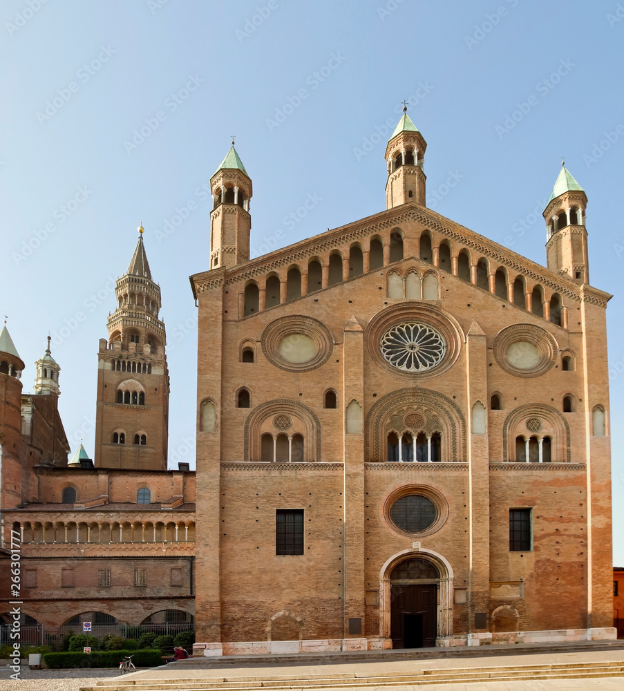Cremona Cathedral facade