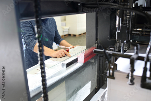 Operation of the printing machine. The printer supports the control panel, supervises the printing process