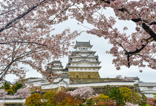 Wallpaper Mural Ancient Himeji Castle with cherry blossom Torontodigital.ca
