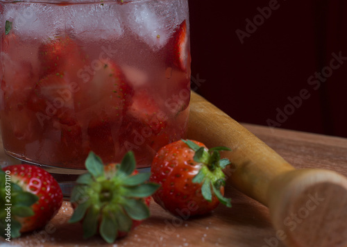 Caipirinha de morango