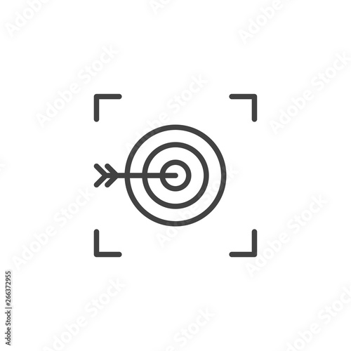 Target and success linear icon