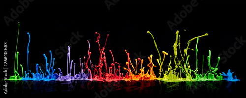 Tapety artystyczne Linear paint splashes