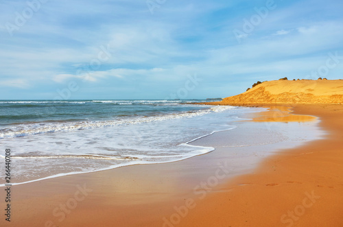 Fototapeta Naklejka Na Ścianę i Meble -  Sandy beach on the coast near Essaouira