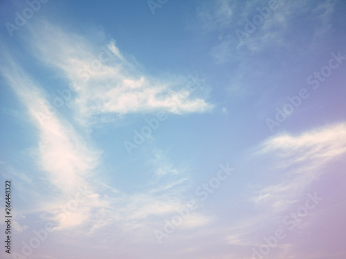 Fototapeta Naklejka Na Ścianę i Meble -  Blue sky and white cloud background