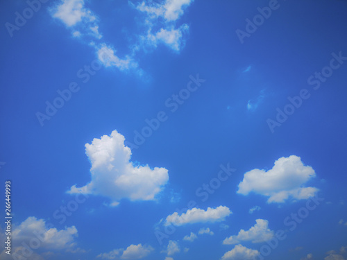 Fototapeta Naklejka Na Ścianę i Meble -  Sky with  clouds pattern on sunny day.