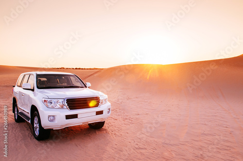 Canvas Print Desert offroad Sunset Safari in the Dubai - Abu Dhabi