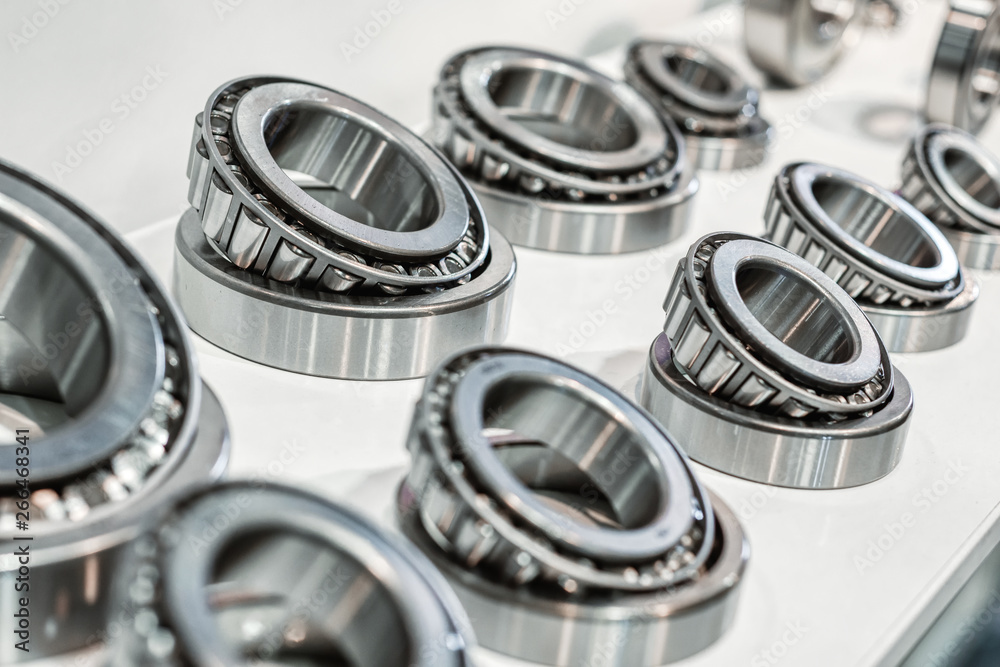 Obraz premium Many rolling bearings.