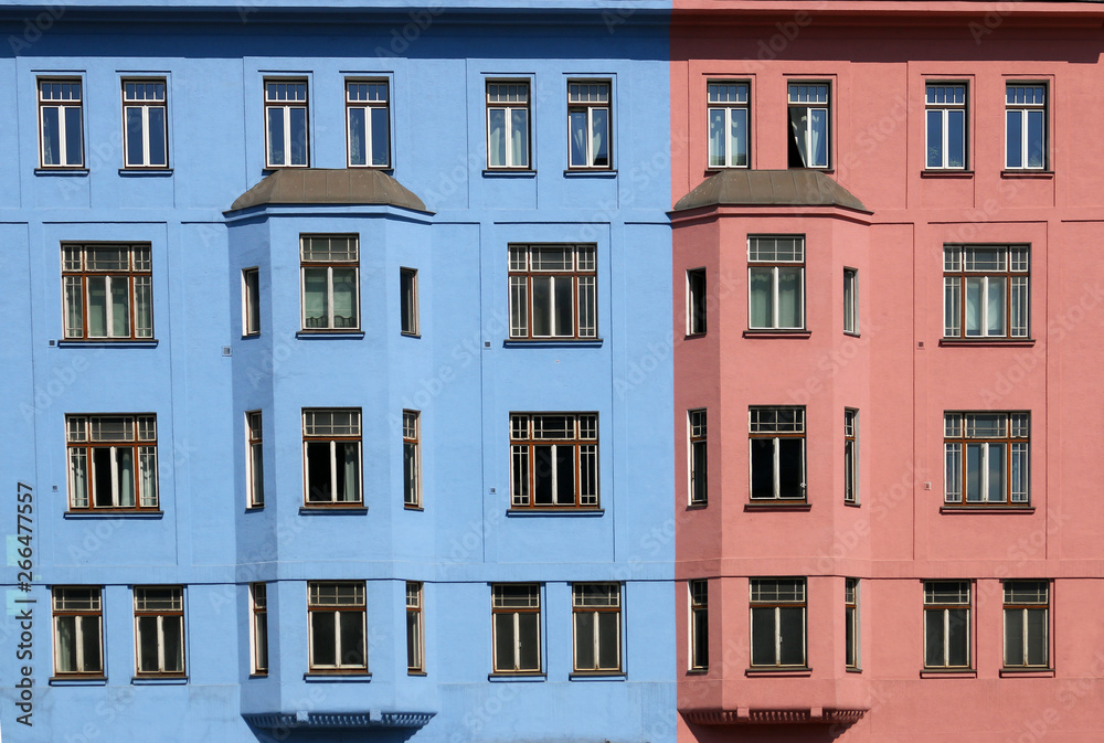 Fototapeta premium colorful old building Vienna Austria