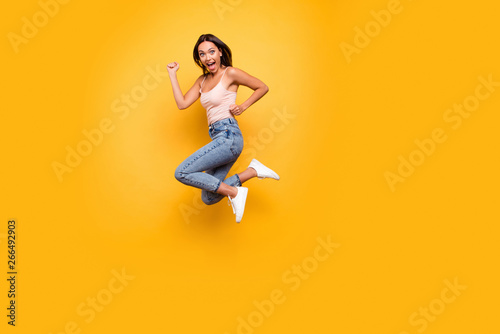 Full length body size view photo cute charming lady feel rejoice enjoy spring summer react scream shout feel satisfied glad content summer isolated dressed fashionable modern outfit yellow background 