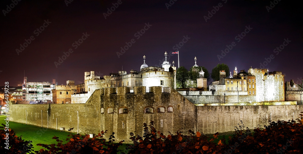 Night view of Tower of London