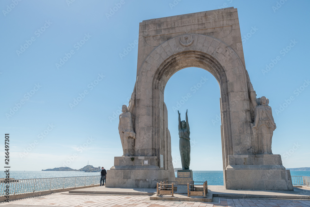 monument d'orient à Marseille