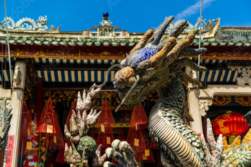 Foto Dragon fountain  of the Cantonese Assembly Hall