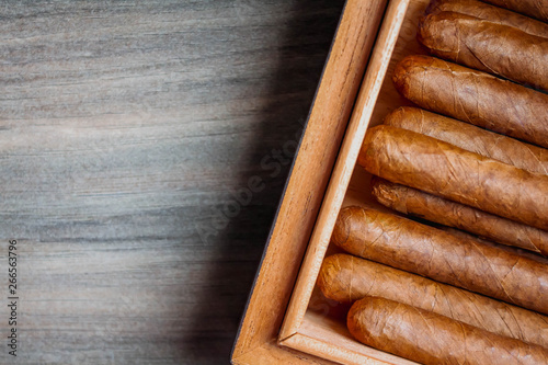 Canvastavla Cigars in humidor on the wooden background