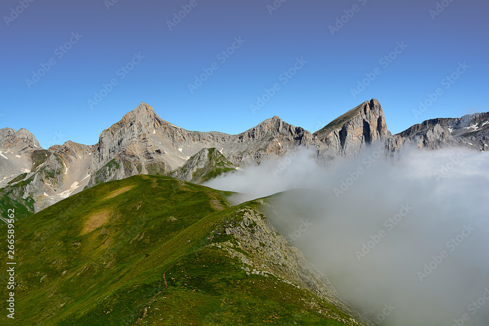 montañas, paisajes, Pirineos, naturaleza, cimas. montañas, paisajes, Pirineos, naturaleza, cimas.