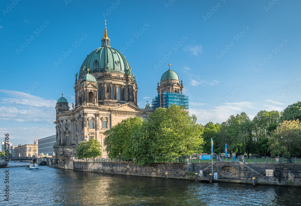 Berlin Cathedral Church - View from the North side