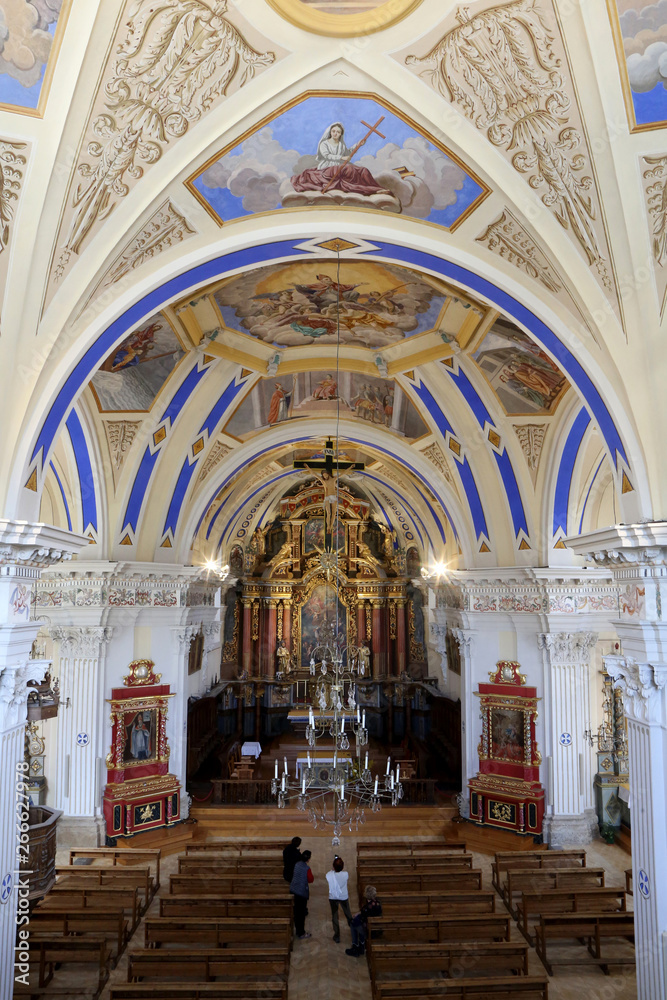 Obraz premium Choeur. Eglise Saint-Nicolas de VŽroce.