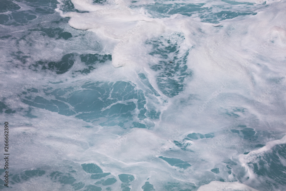 Meer Ozean Meerwasser mit verschiedenen Wasserfarben Meer Ozean Meerwasser mit verschiedenen Wasserfarben