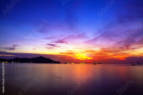 Landscapes sea view on twilight beauty in nature