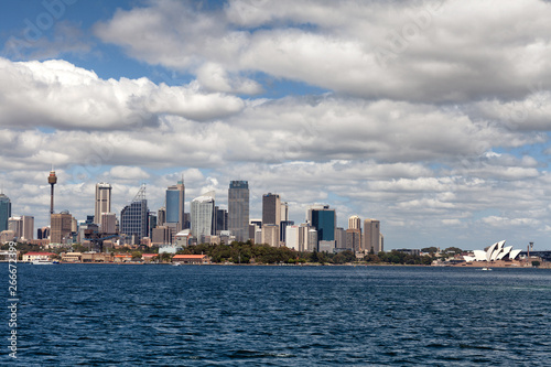 Sydney city centre skyline © Steve Lovegrove