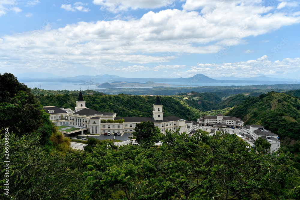 Obraz premium skyline view around Tagaytay city Hightland at the day, Philippines