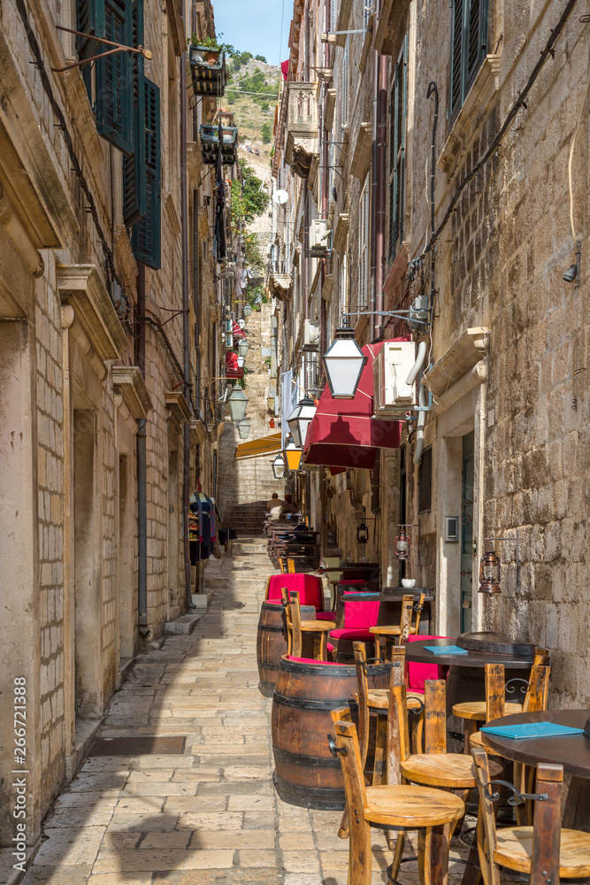 Romantische Gasse in der Altstadt von Dubrovnik