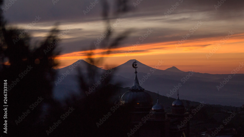 Fototapeta premium sunset in mountains