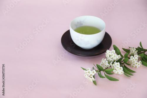 緑茶とコデマリ