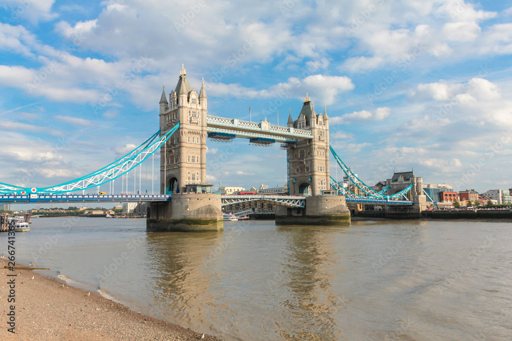 Obraz premium Tower Bridge of London City of London Landmark, Wielka Brytania, Wielka Brytania, Anglia