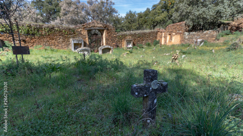 Obraz na płótnie old abandoned cemetery on the outskirts of a village in extremadura w salonie