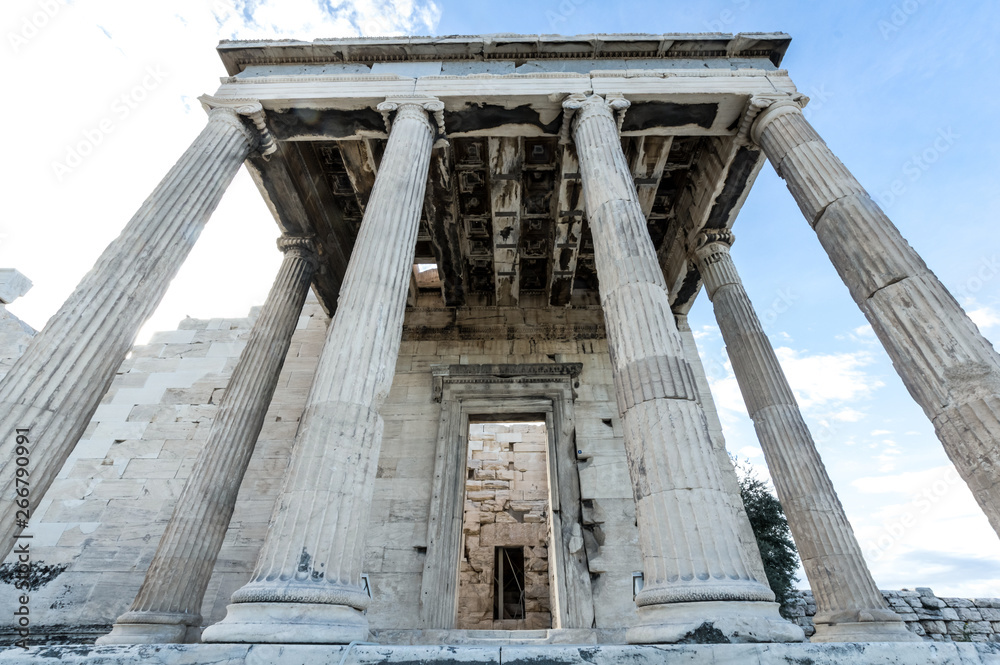 temple antique colonne
