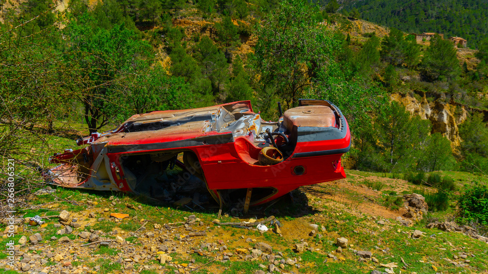 Coche desvalijado