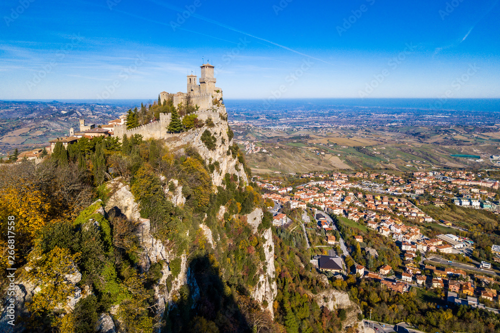 Castello di San Marino con vista