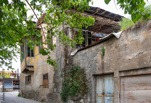 abandoned ruin house  wooden architecture  debris  housing wreck  adana  tepebag  