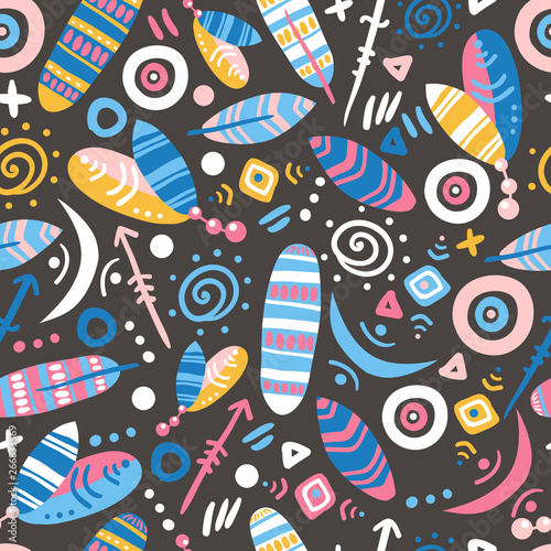 Seamless pattern with ornate feathers, arrows and folk decorative elements. Indian children mood.