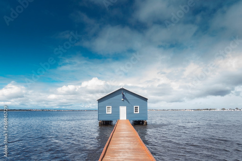 Foto Beautiful scenery at Matilda Bay boathouse in the Swan River in Perth, Western Australia