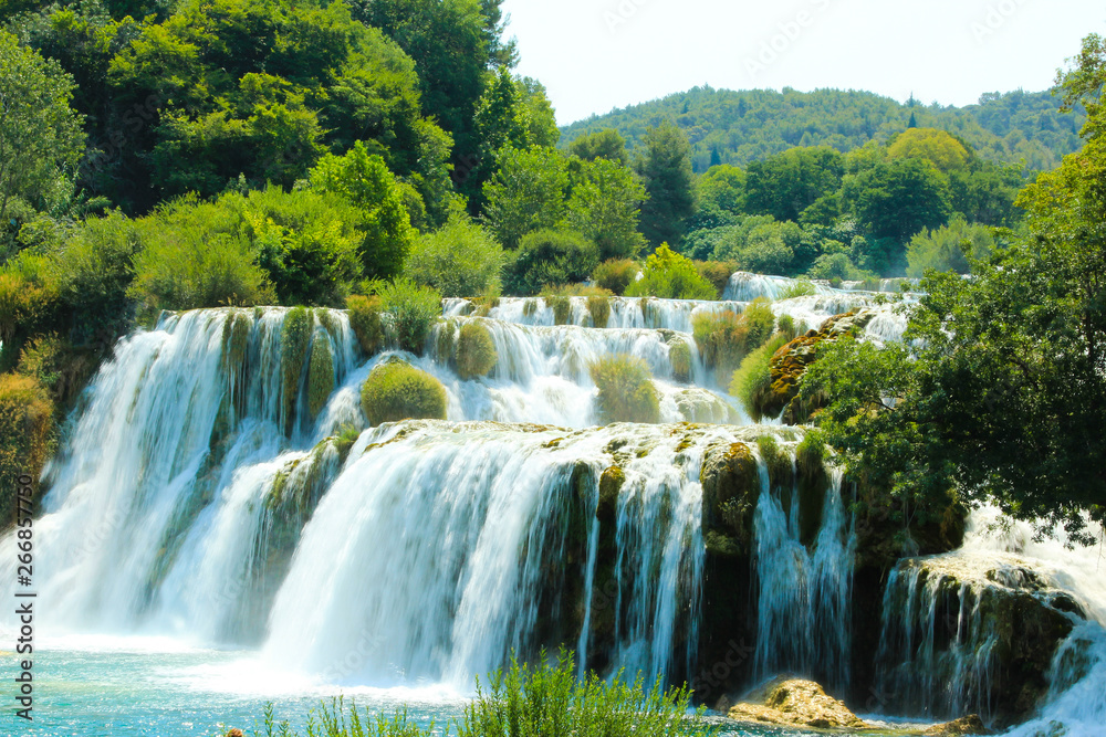 Obraz premium Wasserfall