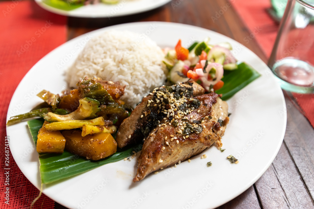 Grilled chicken with Rice Grilled chicken with Rice