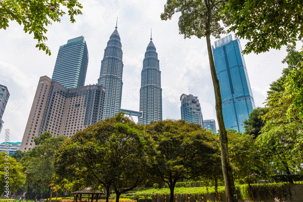 22 Apr 2019. Kuala Lumpur, Malaysia. The twin towers of Petronas. Central Park.