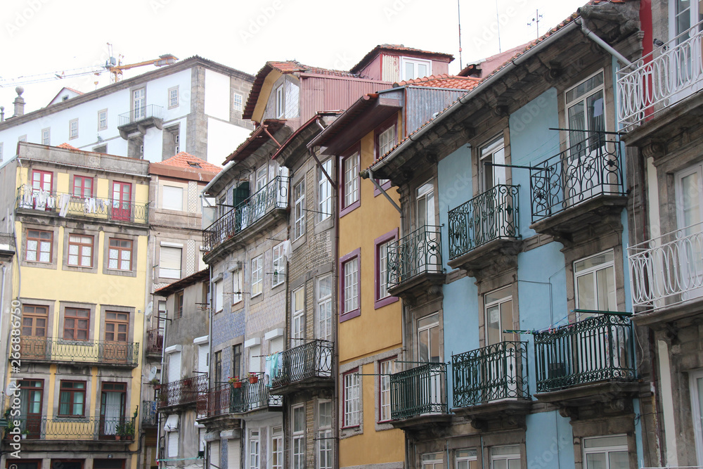 street - porto - portugal 