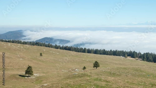 Timelapse de la mer de brouillard sur la plaine, depuis le Jura.