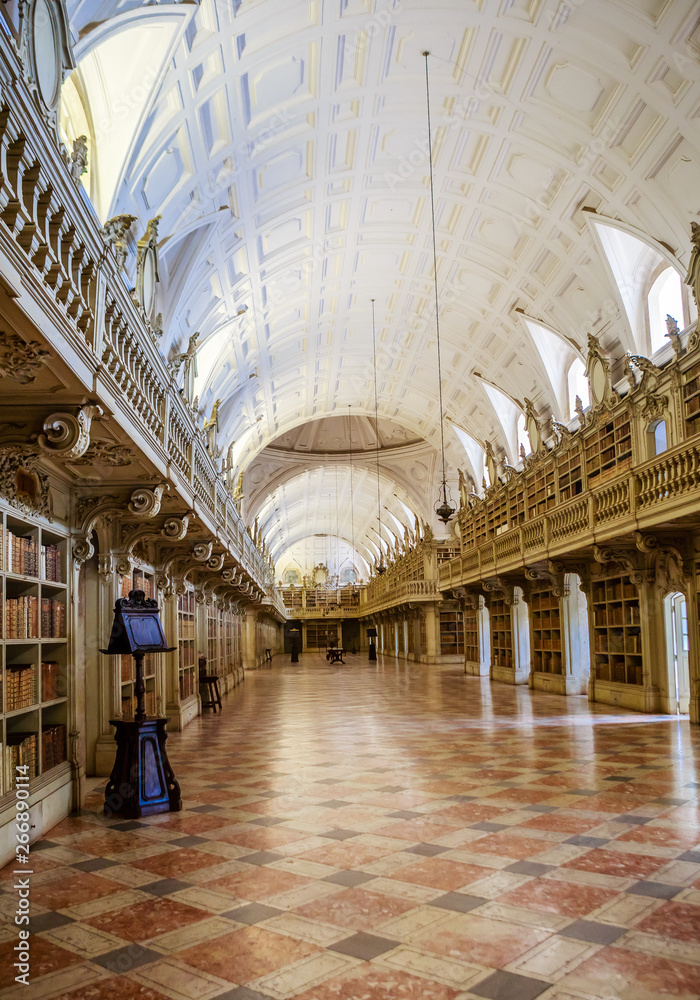 Palacio Nacional de Mafra, the national palace Mafra, the most monumental palace and monastery in Portugal. The library. Europe, Southern Europe, Portugal.