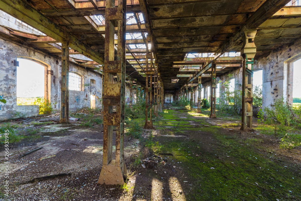 Urban exploration / Abandoned sugar mill