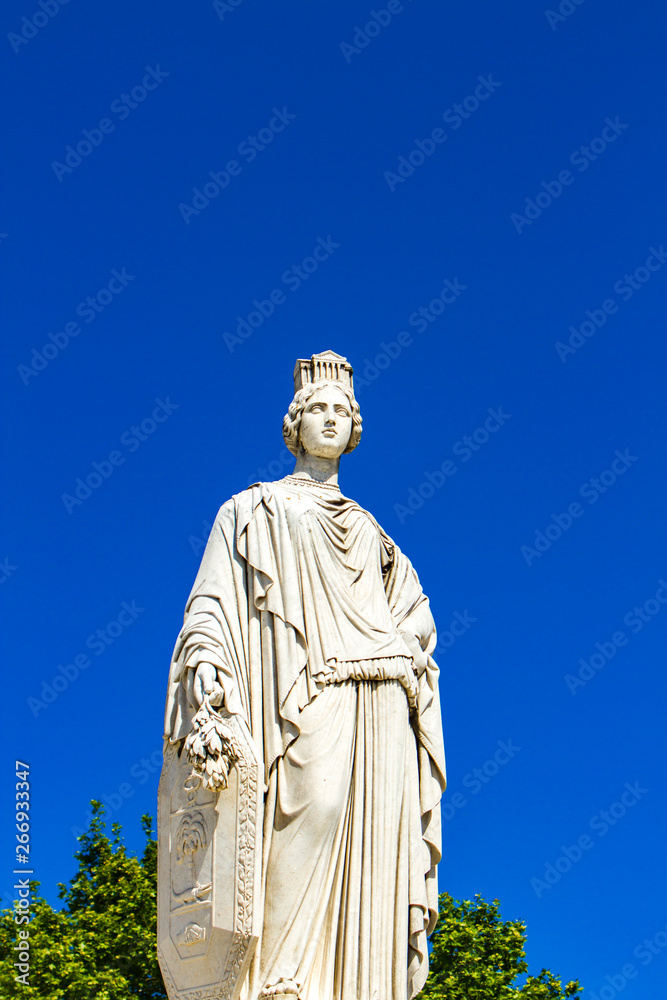 Fototapeta premium Pradier fountain at Esplanade Charles-de-Gaulle in Nimes, France