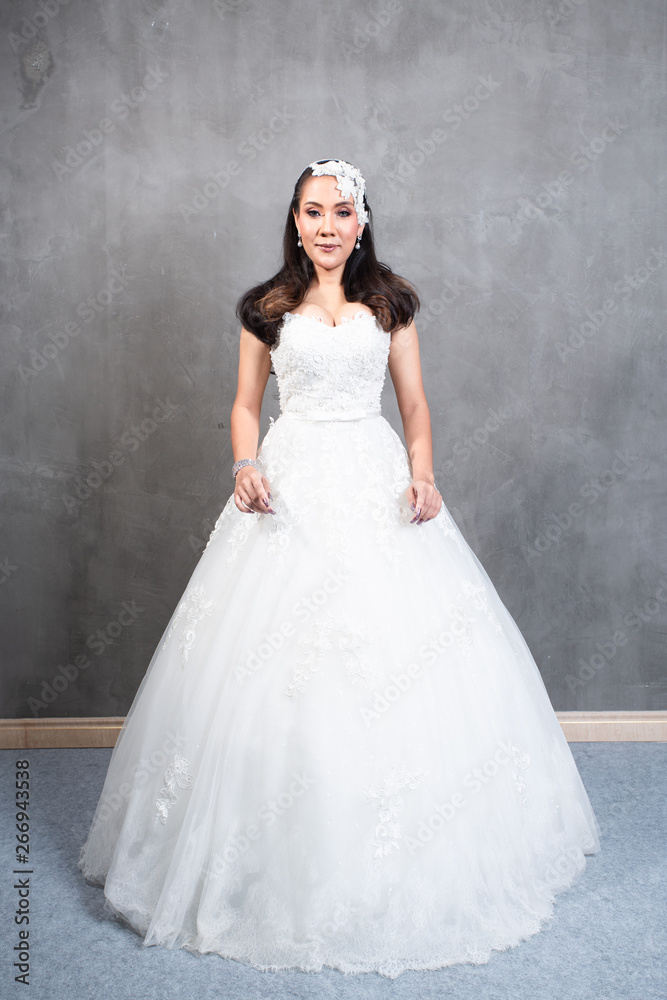 Beautiful woman in wedding dress , Bride Thai style fashion Beautiful woman in wedding dress , Bride Thai style fashion