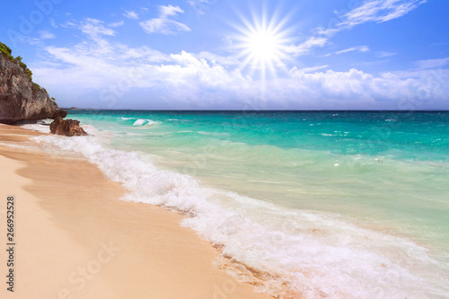 Fototapeta Naklejka Na Ścianę i Meble -  Beautiful Tulum beach at Caribbean sea, Mexico