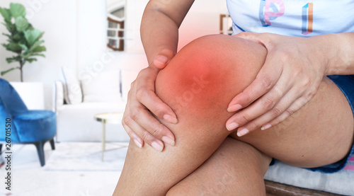 A woman with knee pain