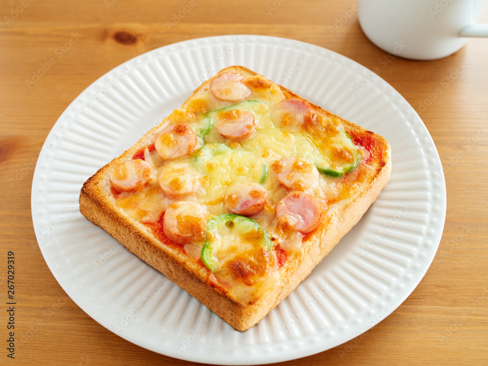 ピザトースト ピザトースト