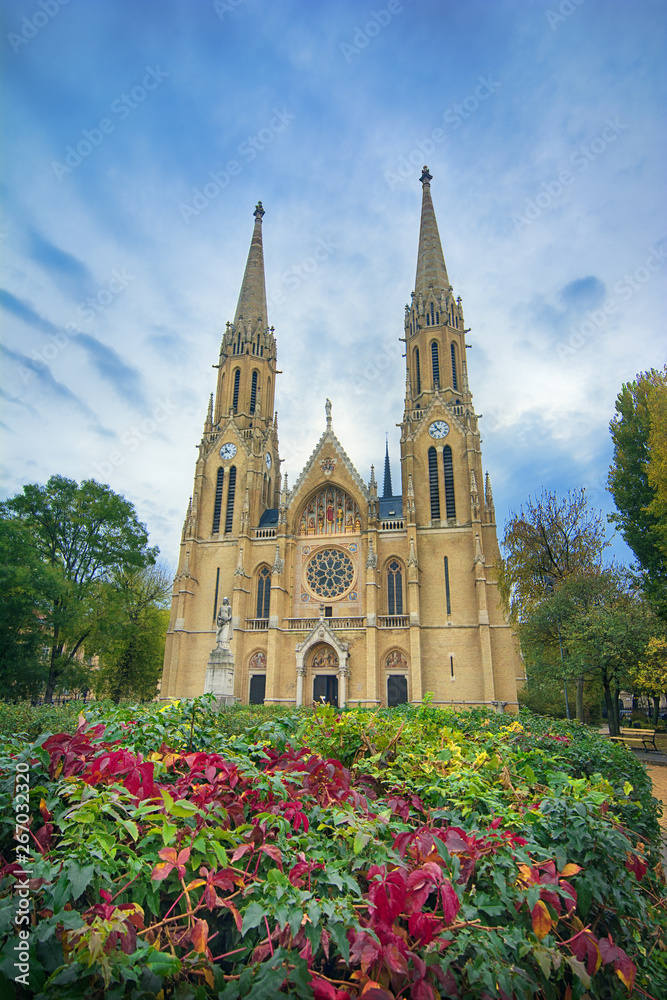 ?ityscape of Saint Elizabeth gothic style church Budapest, Hungary