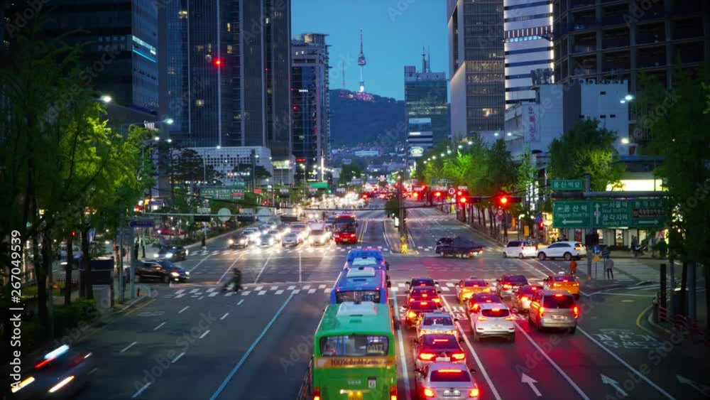 Timelapse Traffic at night in Seoul City, South Korea