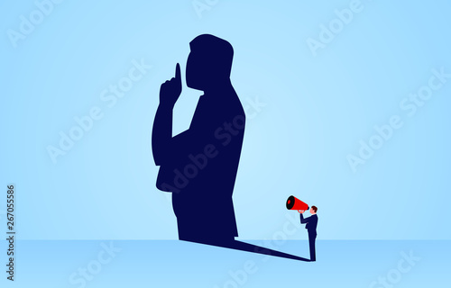 Shut up, the shadow of the speaker who took the loudspeaker turned into a shut u